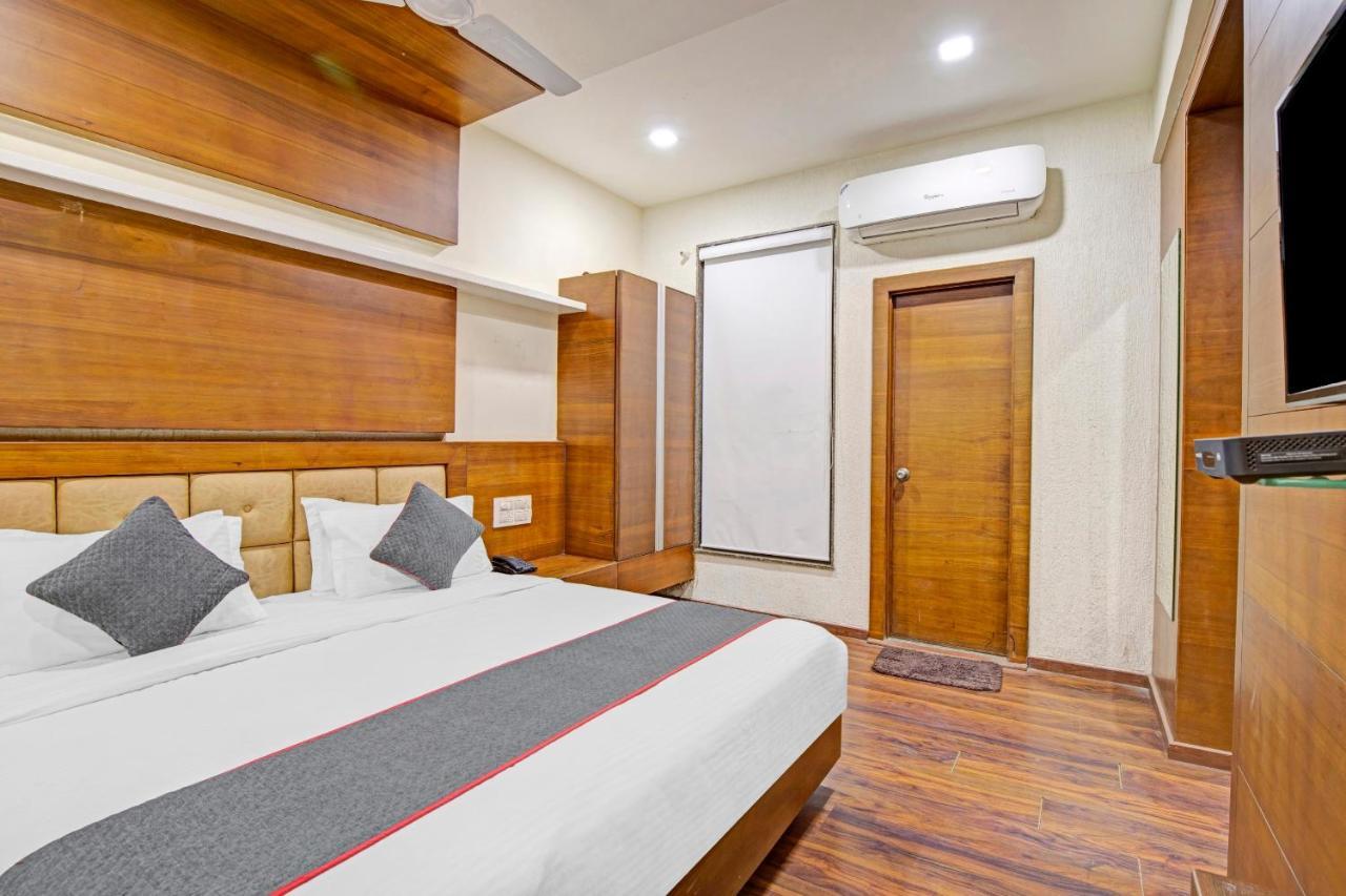 Hotel Navjivan Himatnagar Luaran gambar